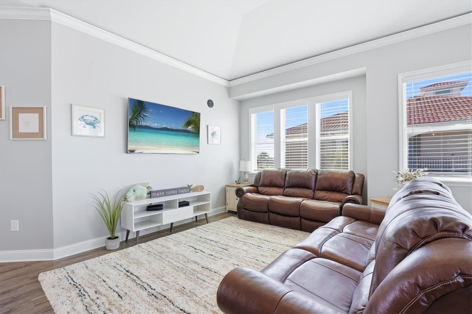 13875 HATCHER AVE — photo 42