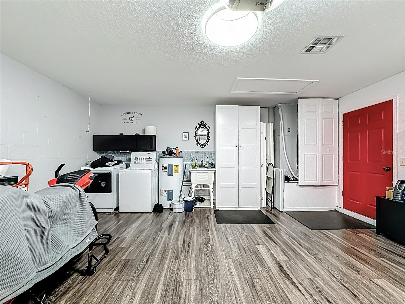 11112 HIDDEN BREEZE DR — photo 30