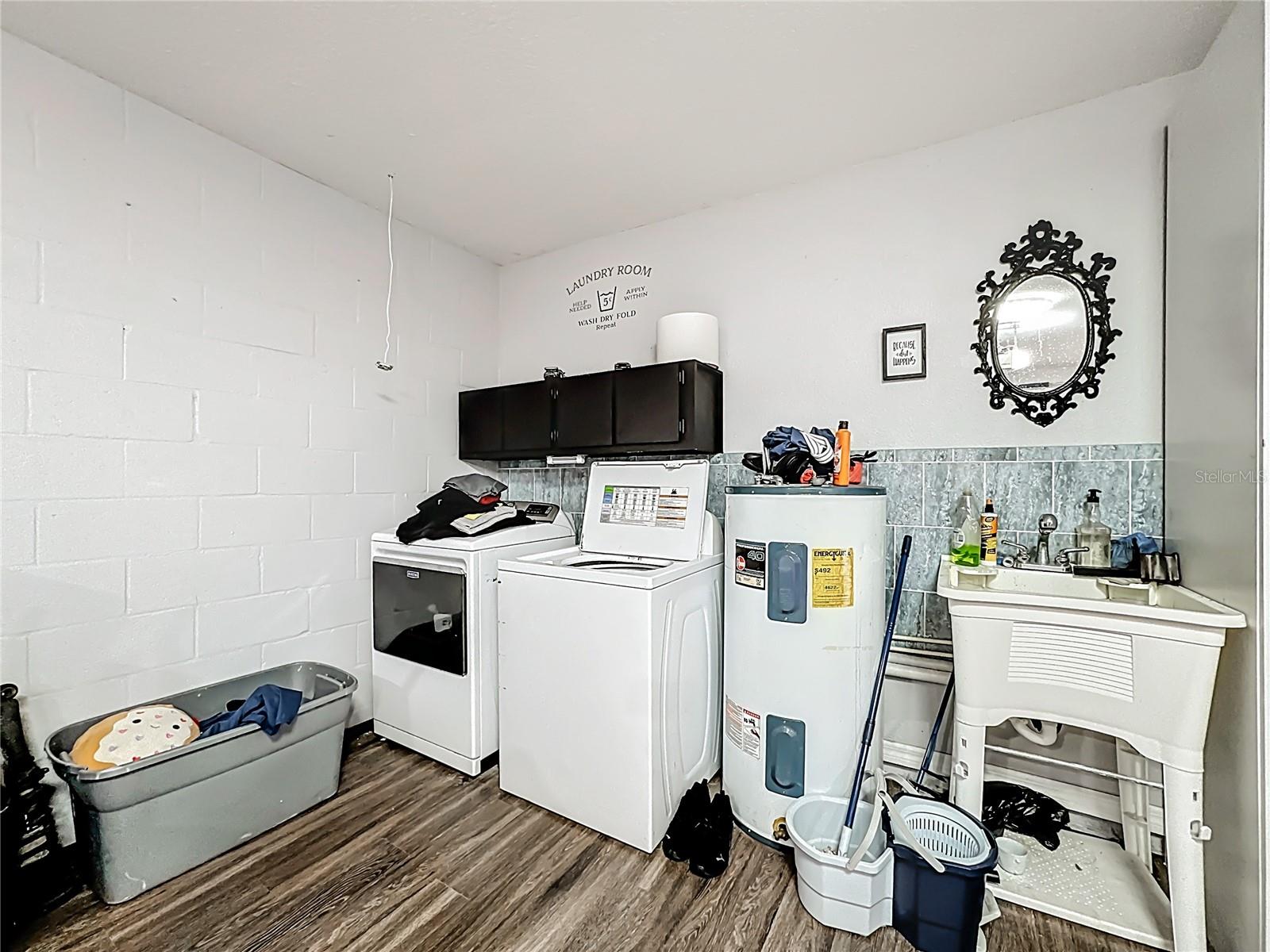 11112 HIDDEN BREEZE DR — photo 31