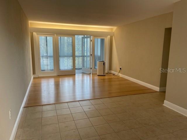 200 N BETTY LN #3E — photo 2