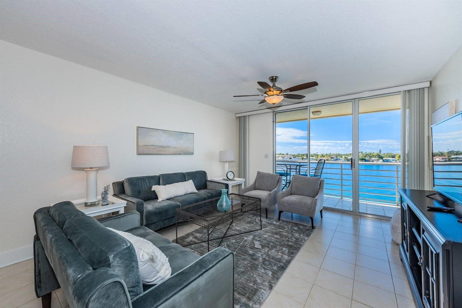 6083 BAHIA DEL MAR CIR #460 — photo 8