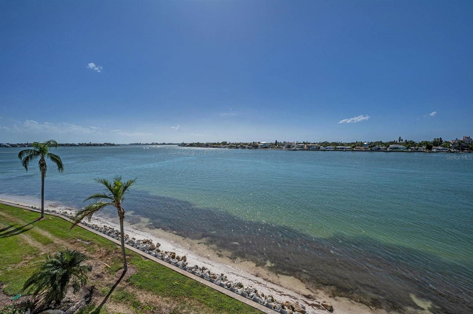 6085 BAHIA DEL MAR CIR #467 — photo 21
