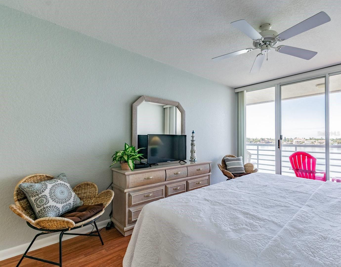 6085 BAHIA DEL MAR CIR #468 — photo 16