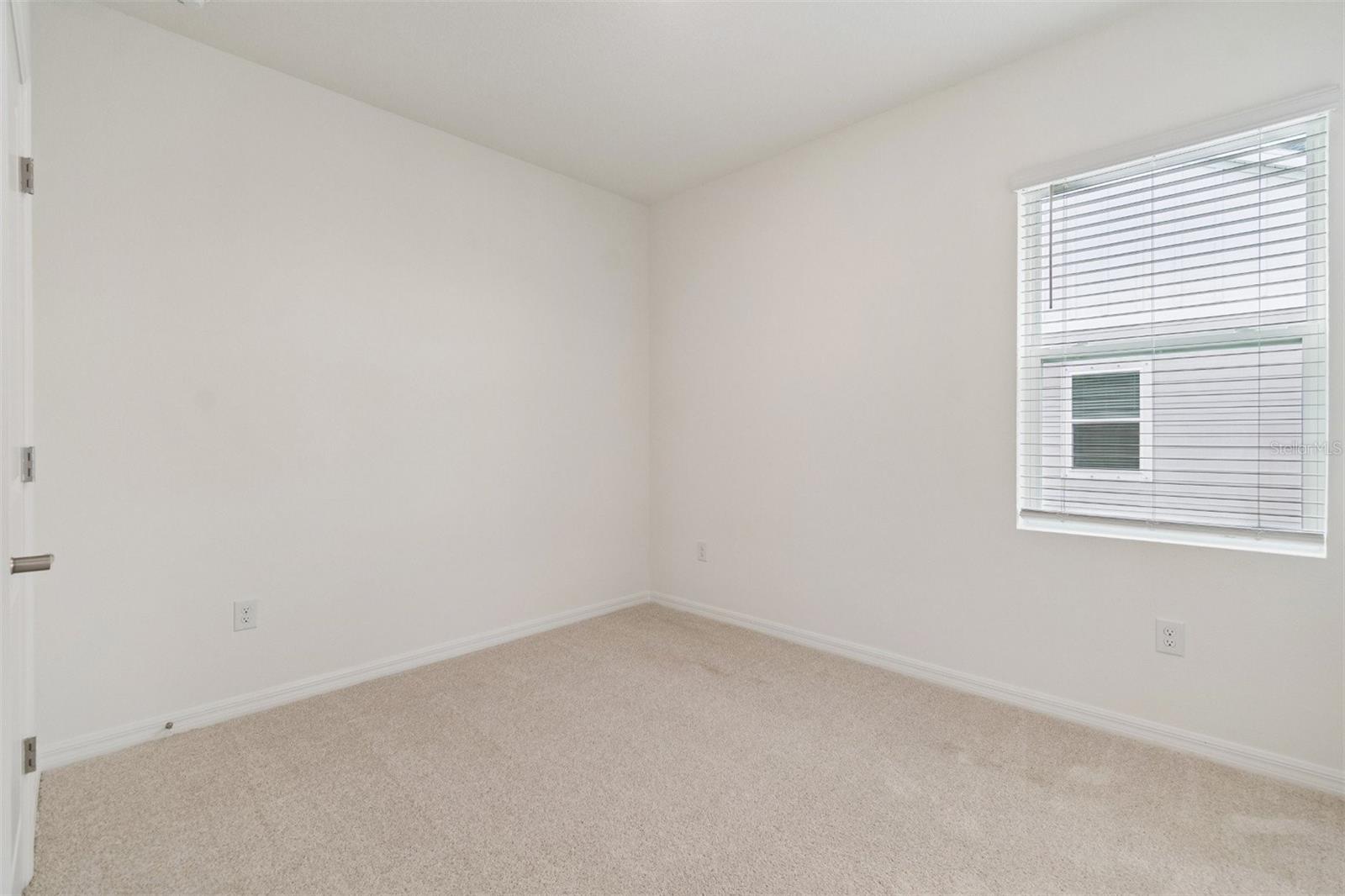 6341 JENSEN VIEW AVE — photo 22