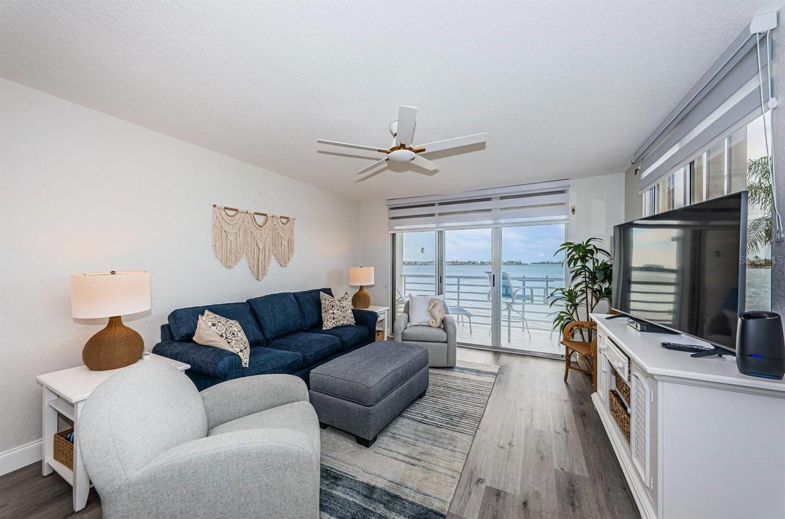 6105 BAHIA DEL MAR CIR #287 — photo 10