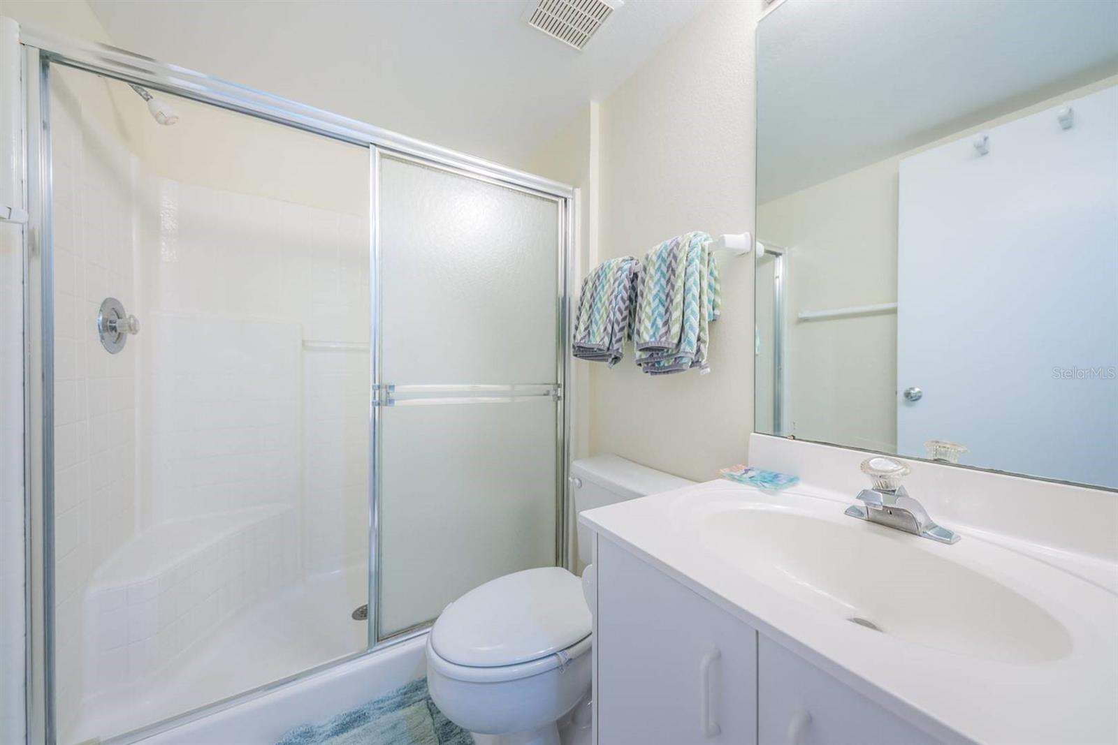 6105 BAHIA DEL MAR CIR #382 — photo 25