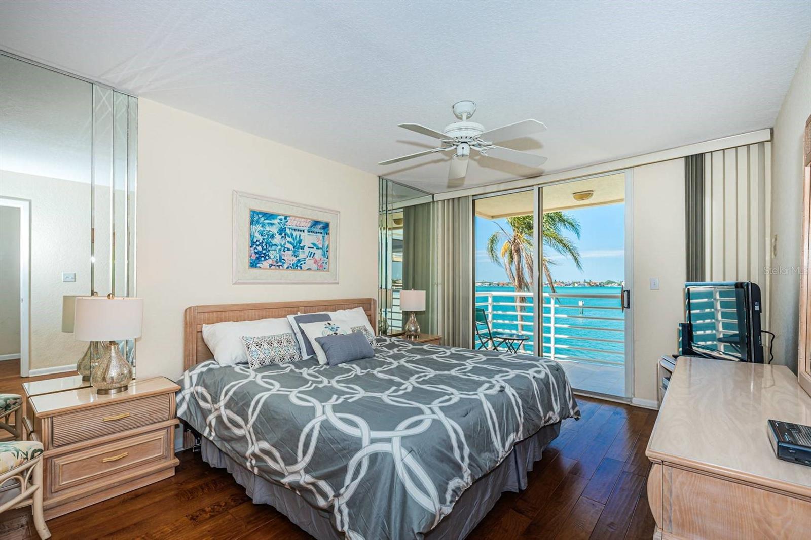 6105 BAHIA DEL MAR CIR #382 — photo 12