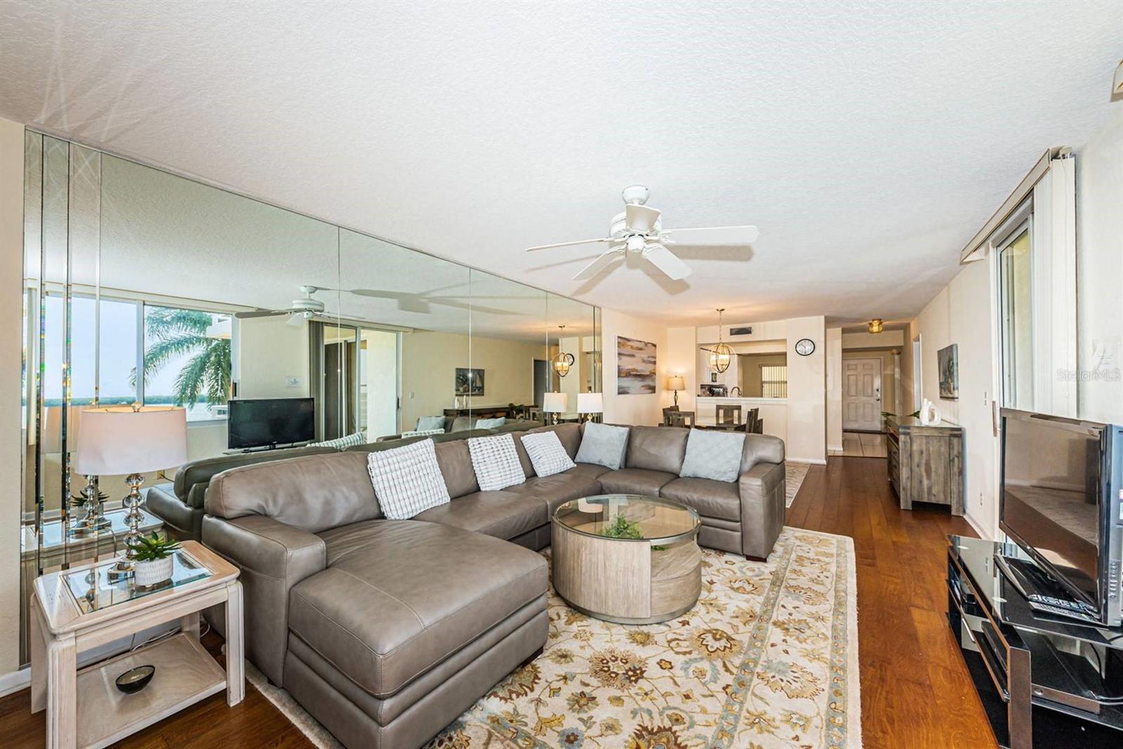 6105 BAHIA DEL MAR CIR #382 — photo 9