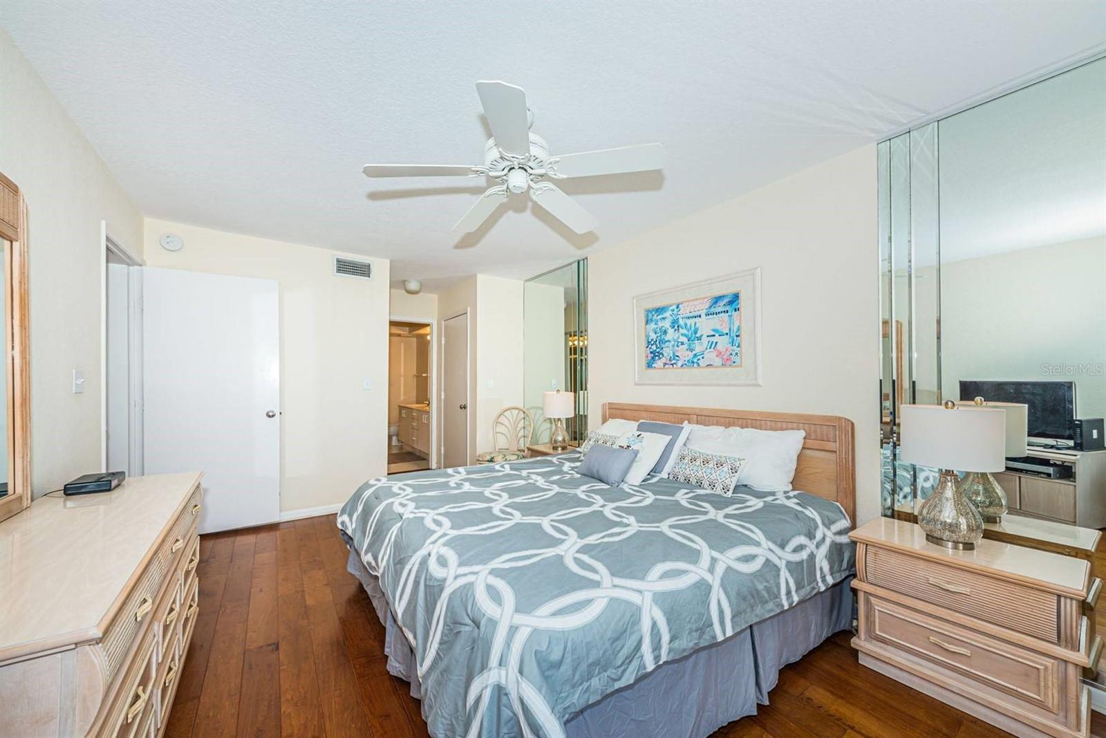 6105 BAHIA DEL MAR CIR #382 — photo 13