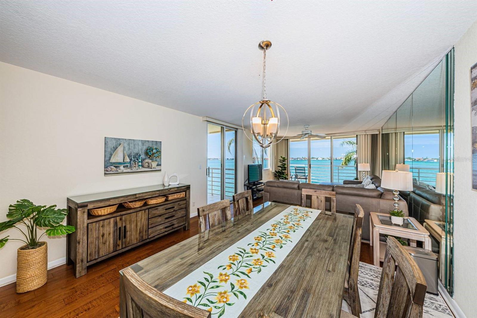 6105 BAHIA DEL MAR CIR #382 — photo 8