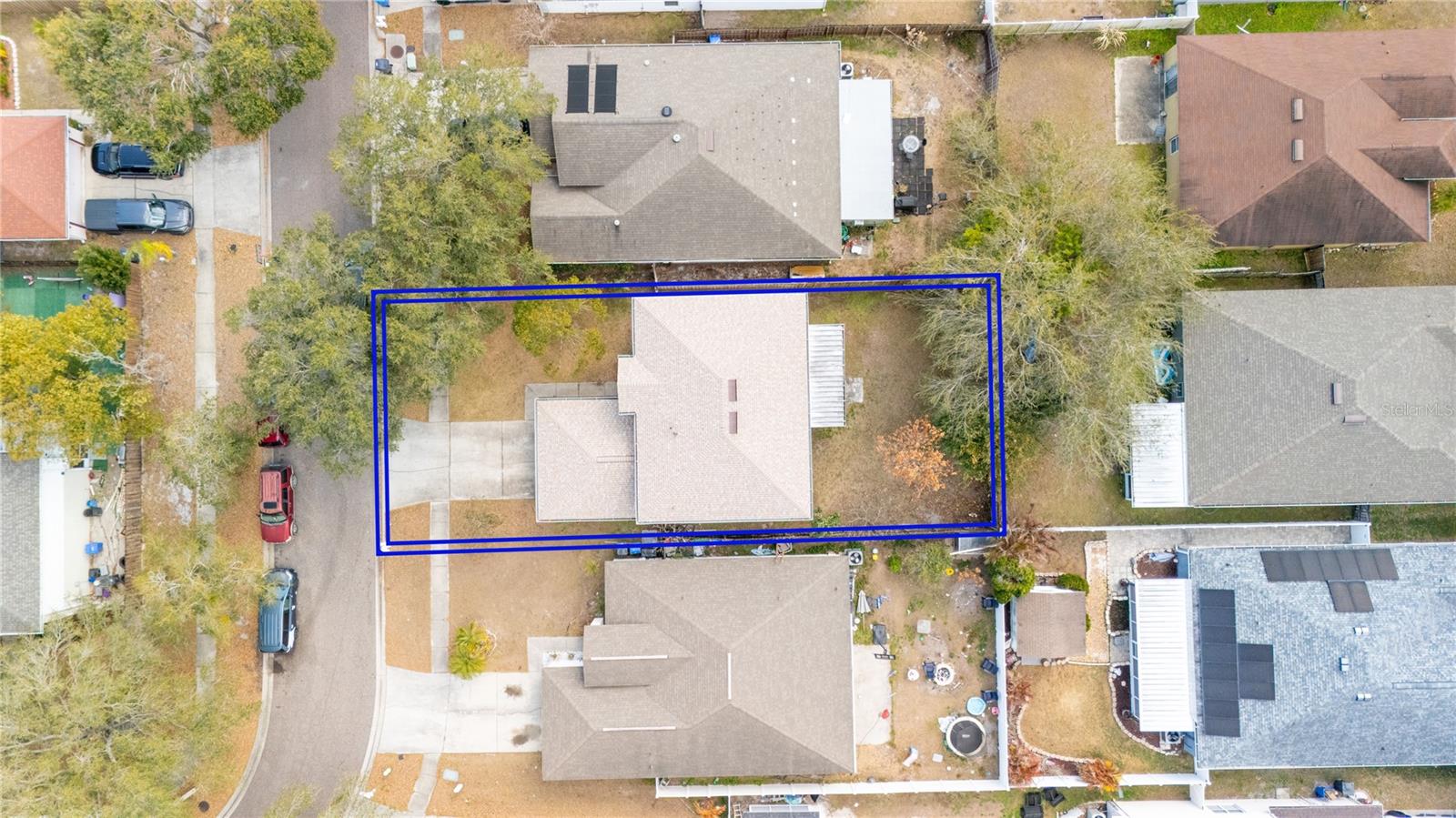 10529 MARONDA DR — photo 34