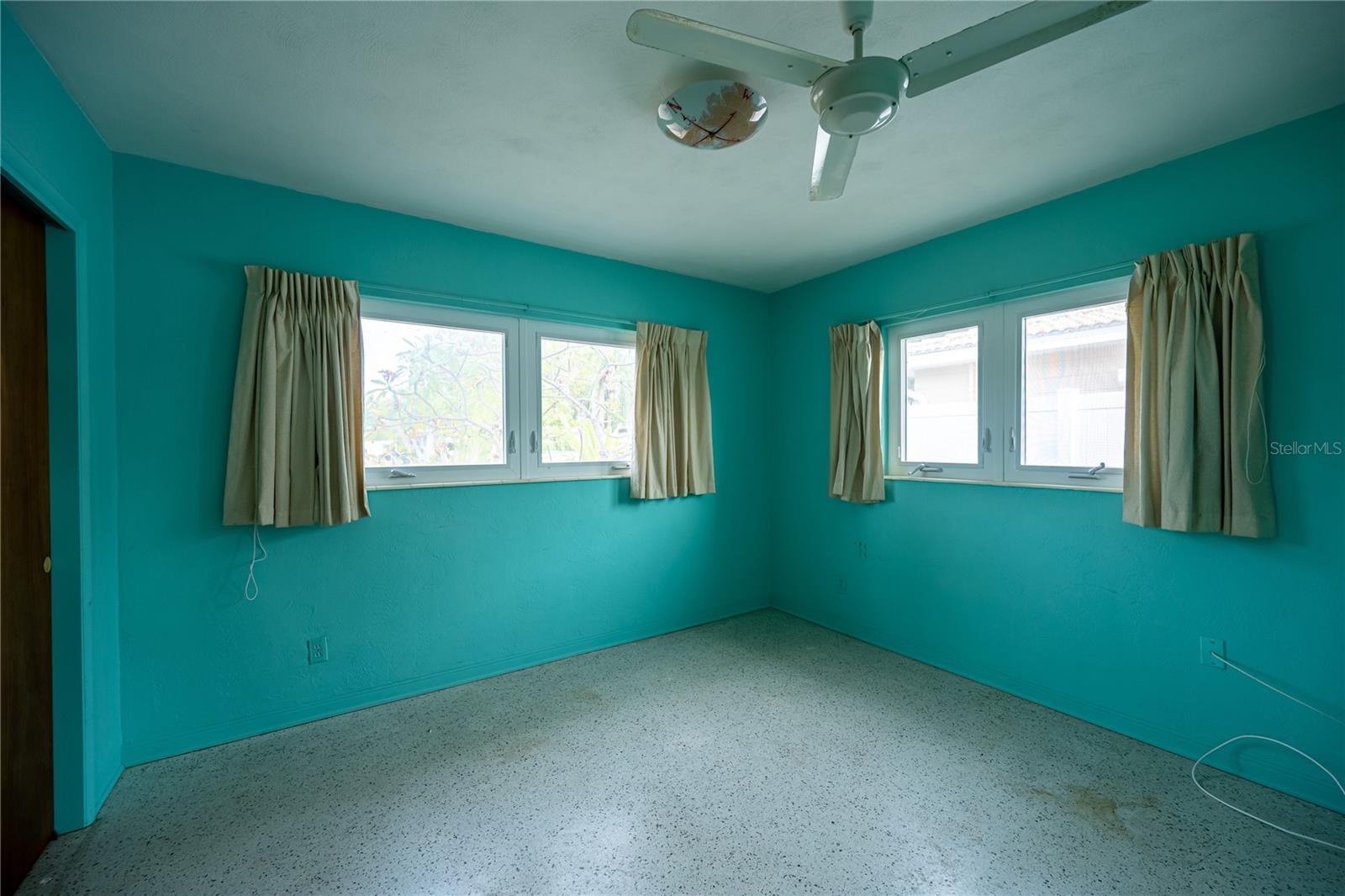 1425 COREY WAY S — photo 24