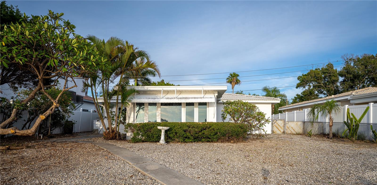 1425 COREY WAY S — photo 33