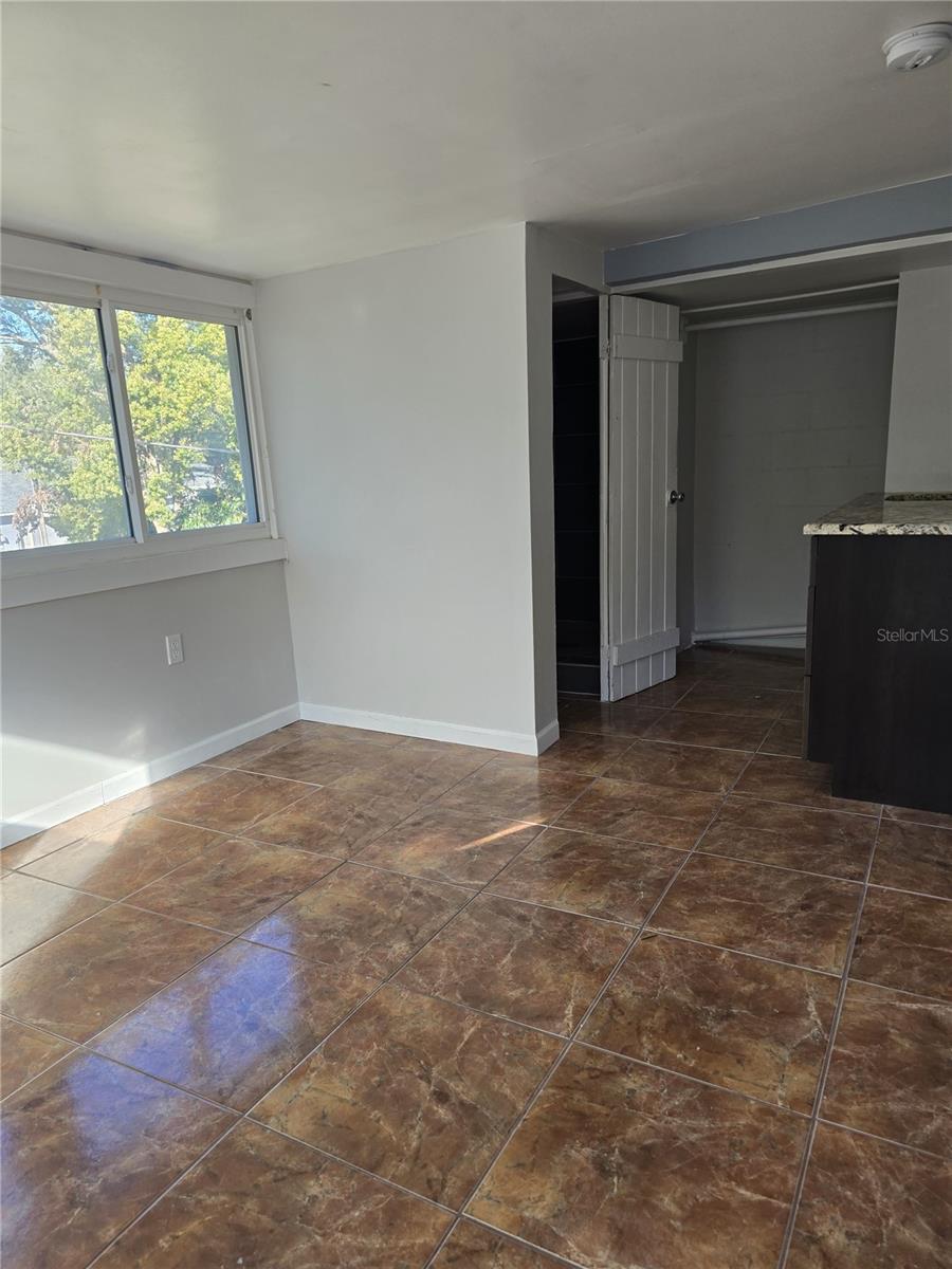 9306 FOREST HILLS DR — photo 13