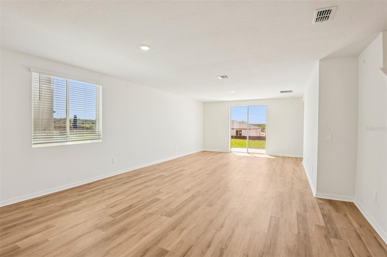 12573 HOMELAND DR — photo 5