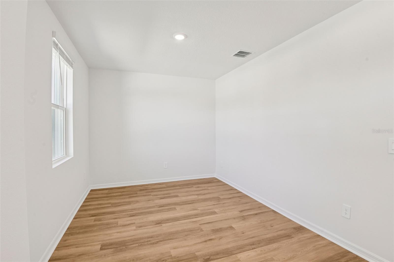 12573 HOMELAND DR — photo 14