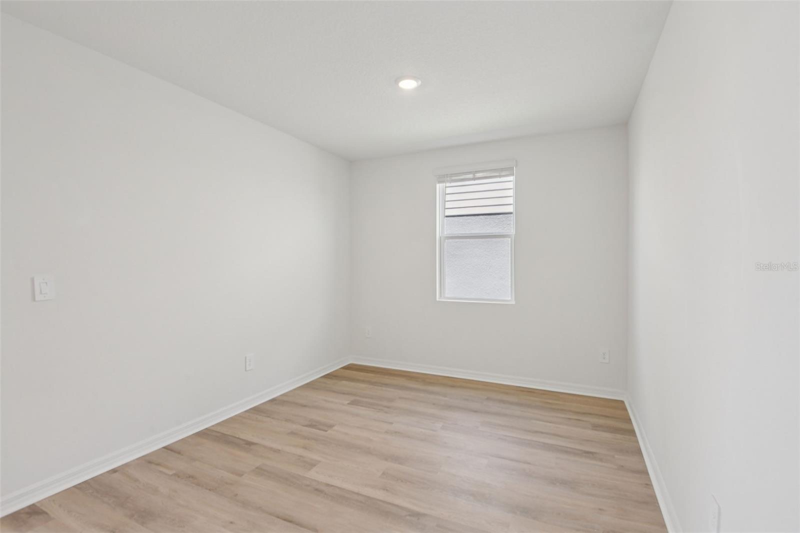 12581 HOMELAND DR — photo 19