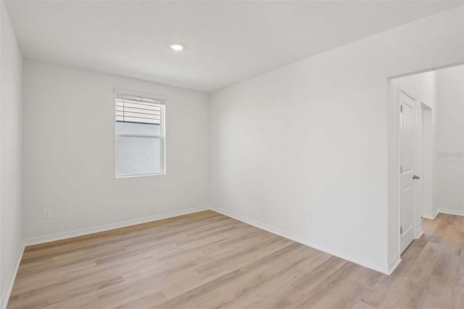 12581 HOMELAND DR — photo 20