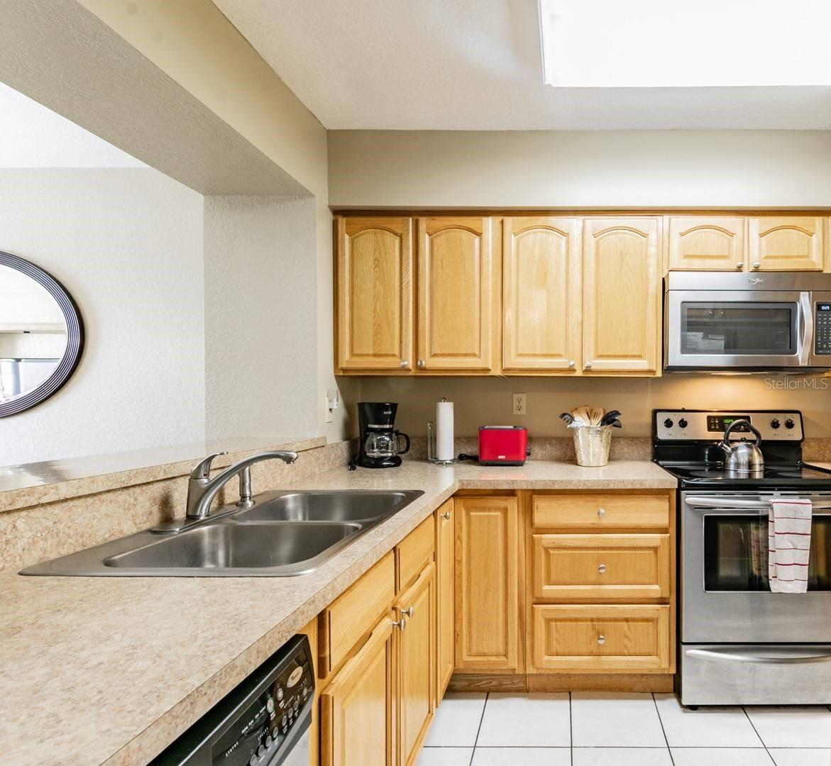 5701 BAHIA DEL MAR CIR #403 — photo 6