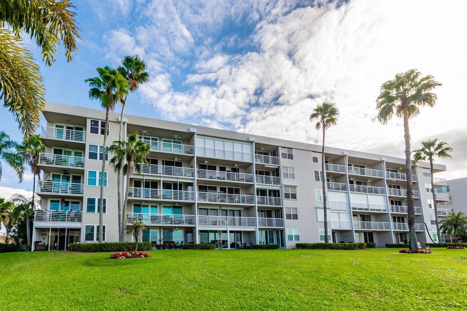 5701 BAHIA DEL MAR CIR #403 — photo 2