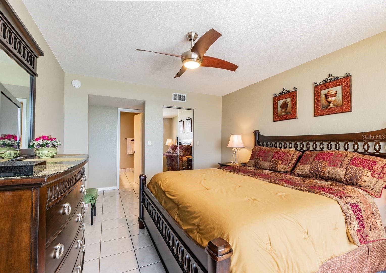 5701 BAHIA DEL MAR CIR #403 — photo 14