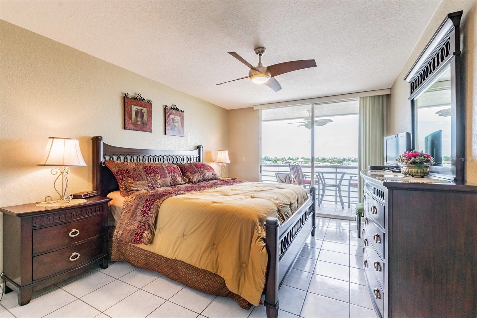 5701 BAHIA DEL MAR CIR #403 — photo 15