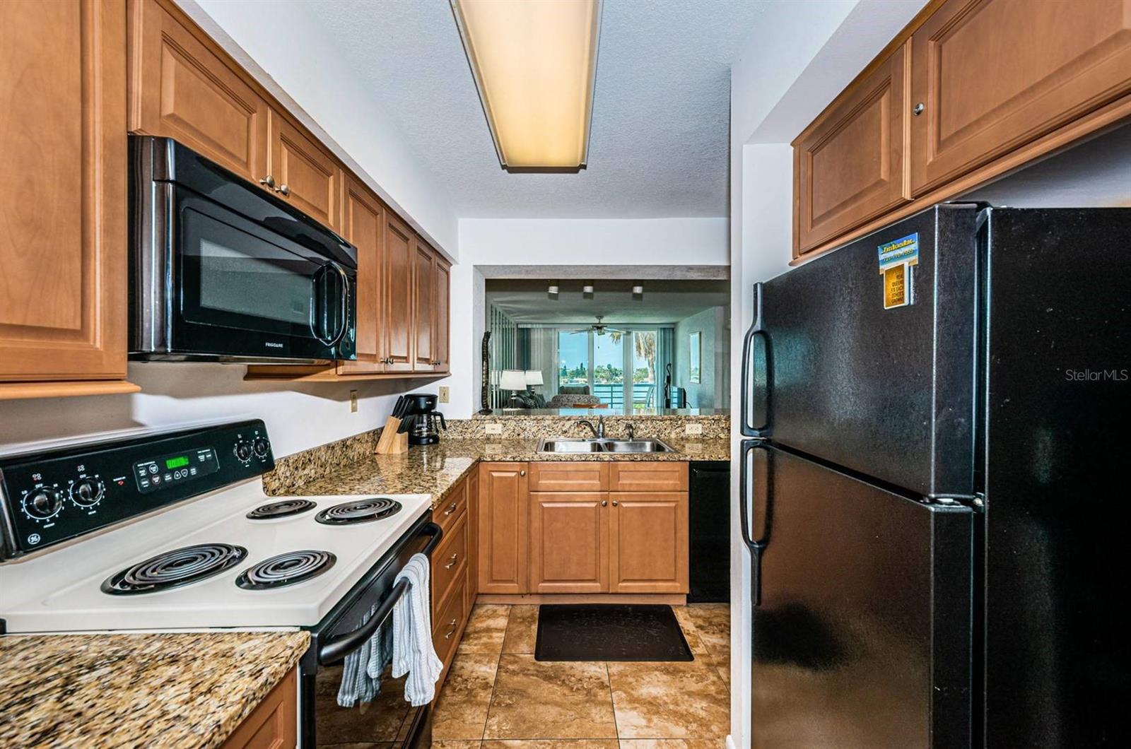 5801 BAHIA DEL MAR CIR #512 — photo 3