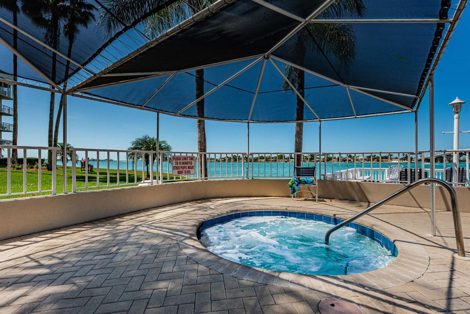 5901 BAHIA DEL MAR CIR #422 — photo 25