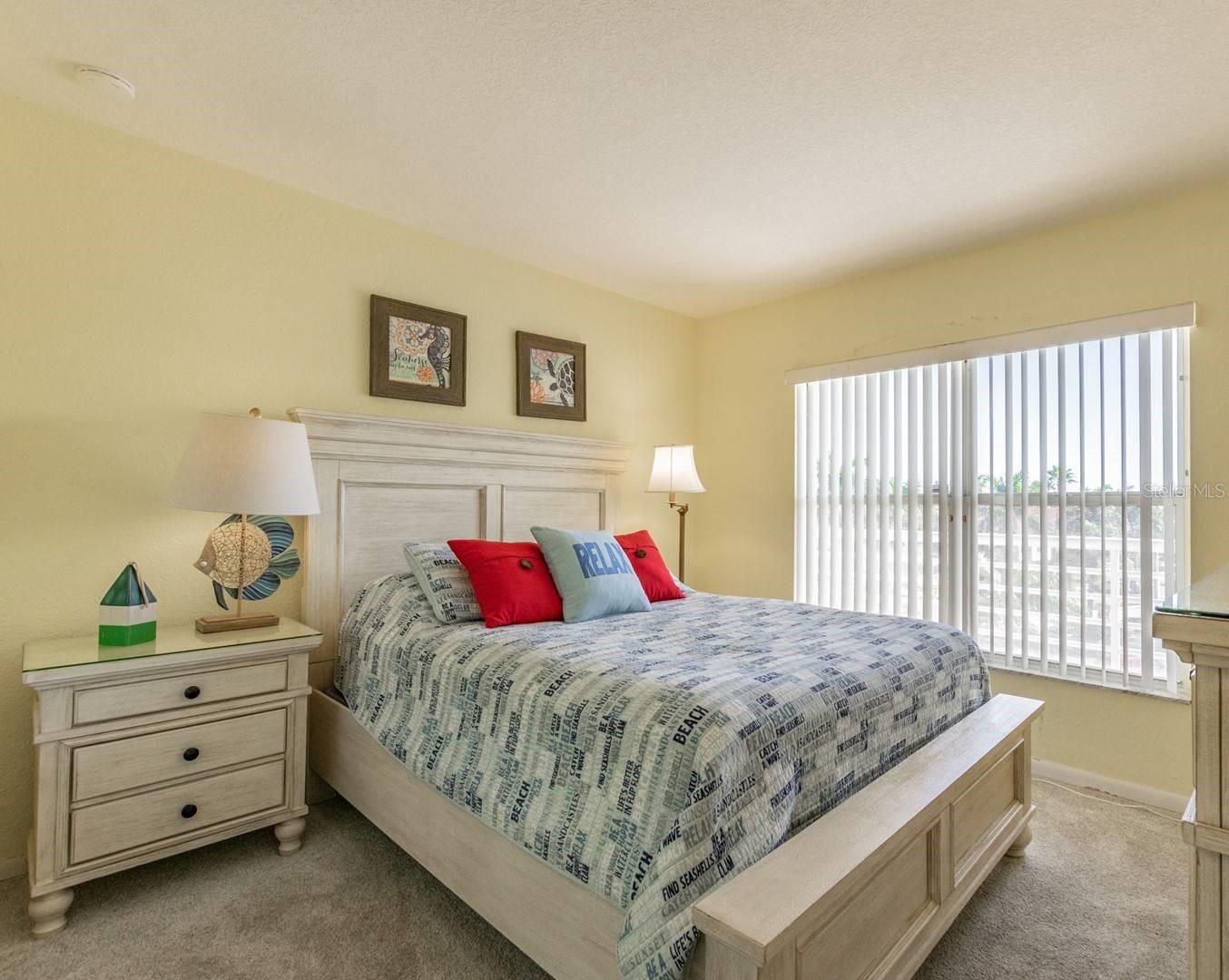 5901 BAHIA DEL MAR CIR #422 — photo 11
