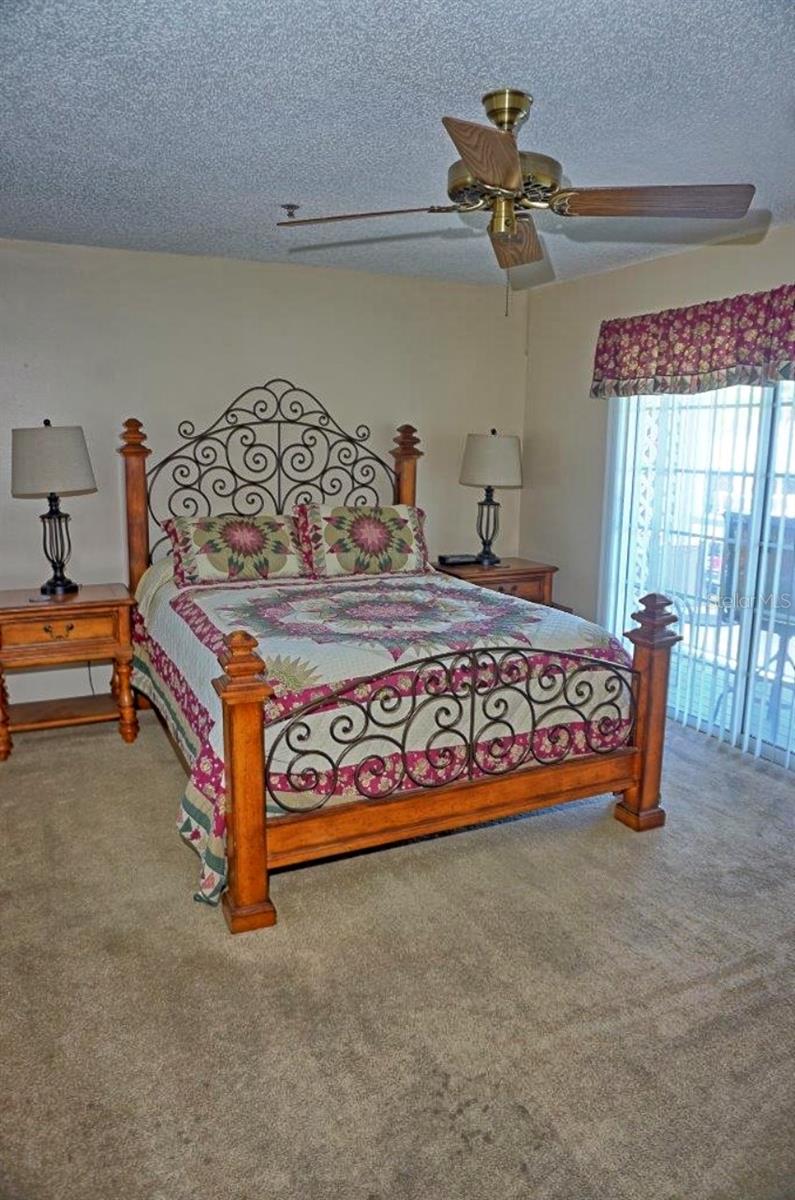 2051 VISTA DEL SOL CIR #202 — photo 26