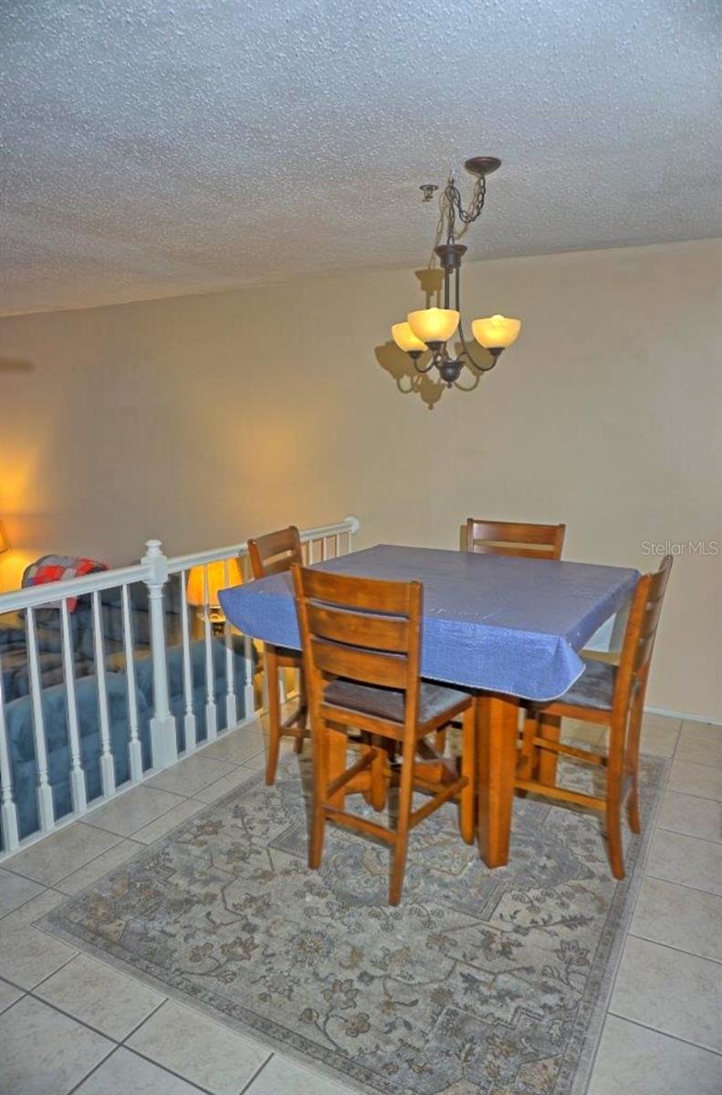 2051 VISTA DEL SOL CIR #202 — photo 9