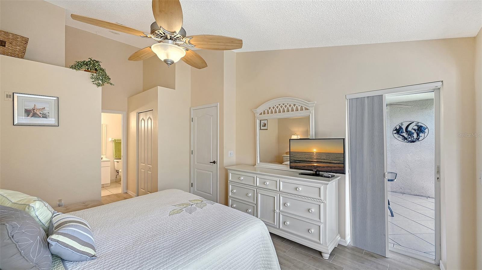 4655 TOWER HILL LN #2422 — photo 19