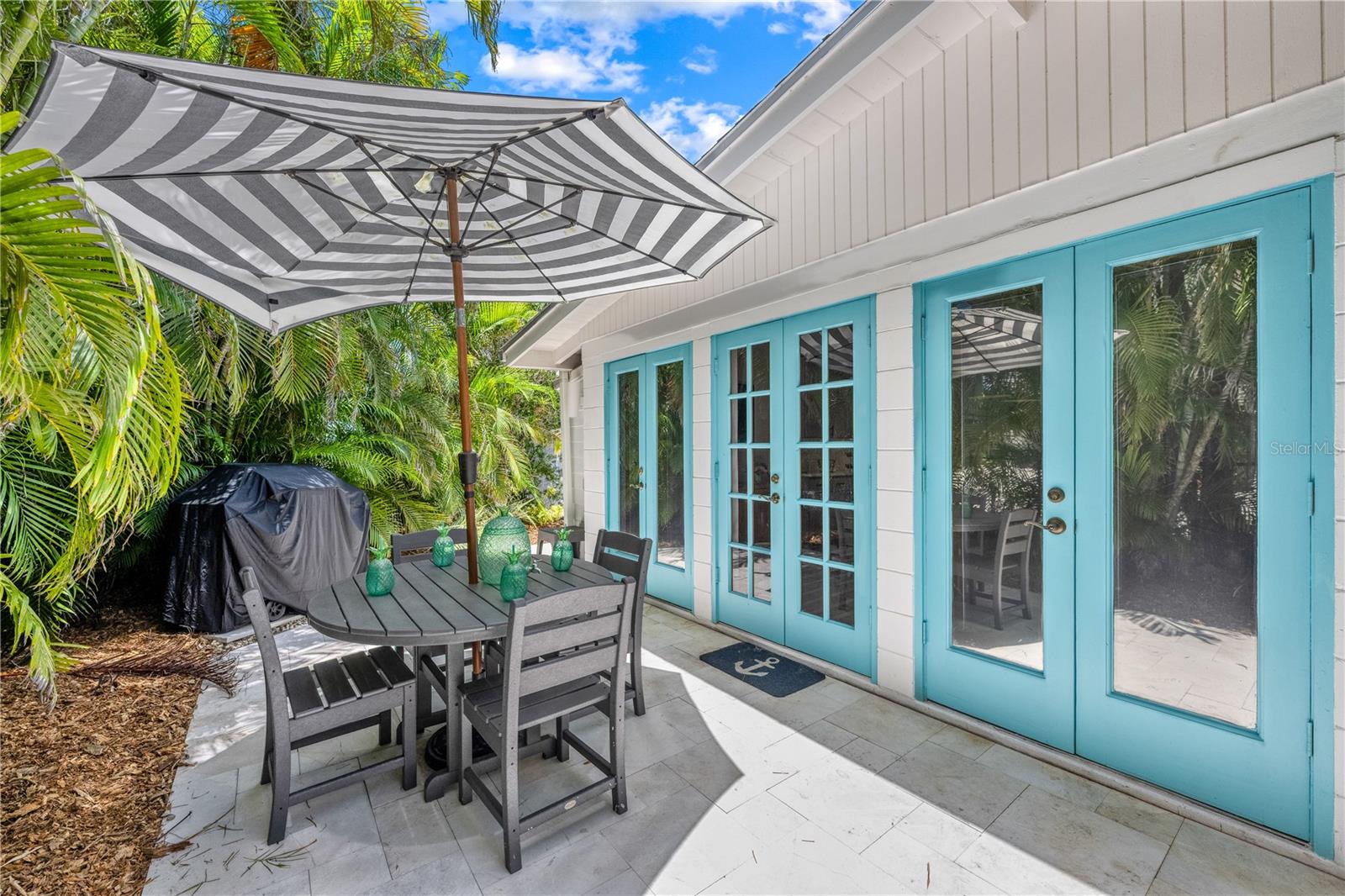 3360 HIGEL AVE — photo 36