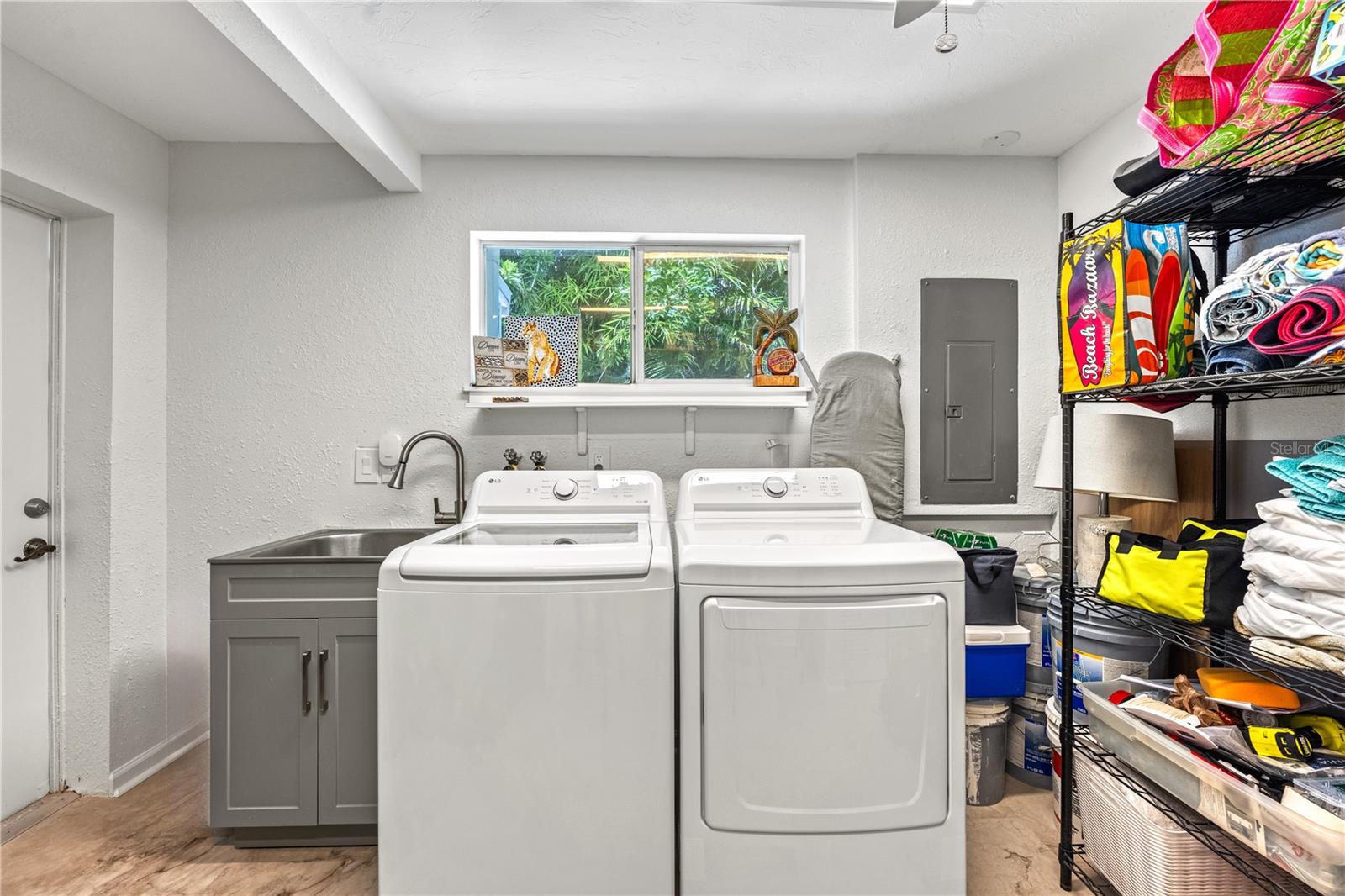 3360 HIGEL AVE — photo 35