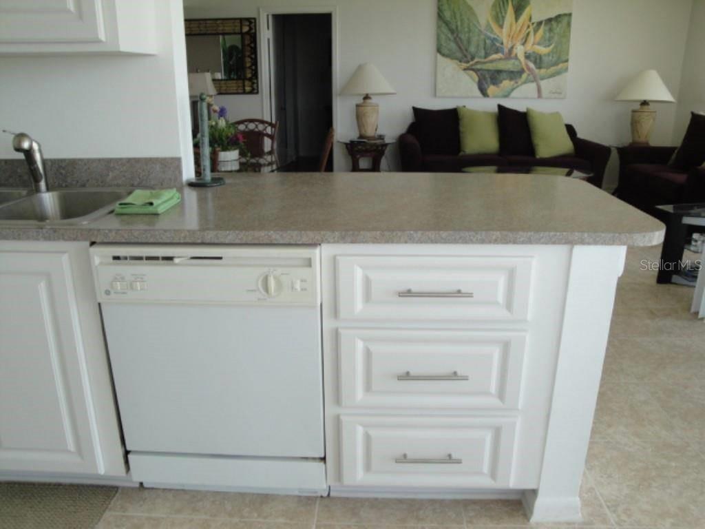 6104 PALMA DEL MAR BLVD S #604 — photo 4