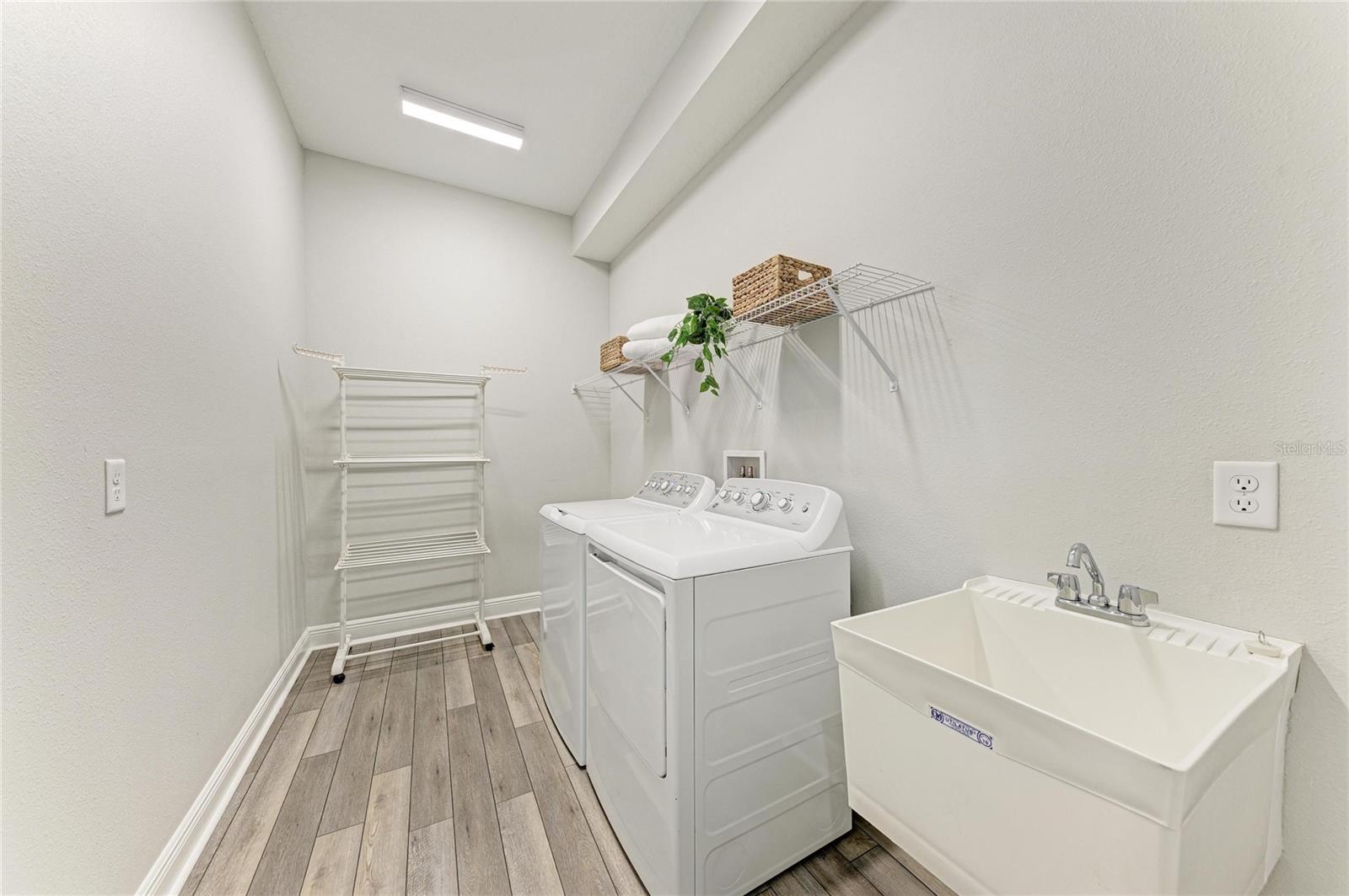 17725 ROOST PL — photo 41