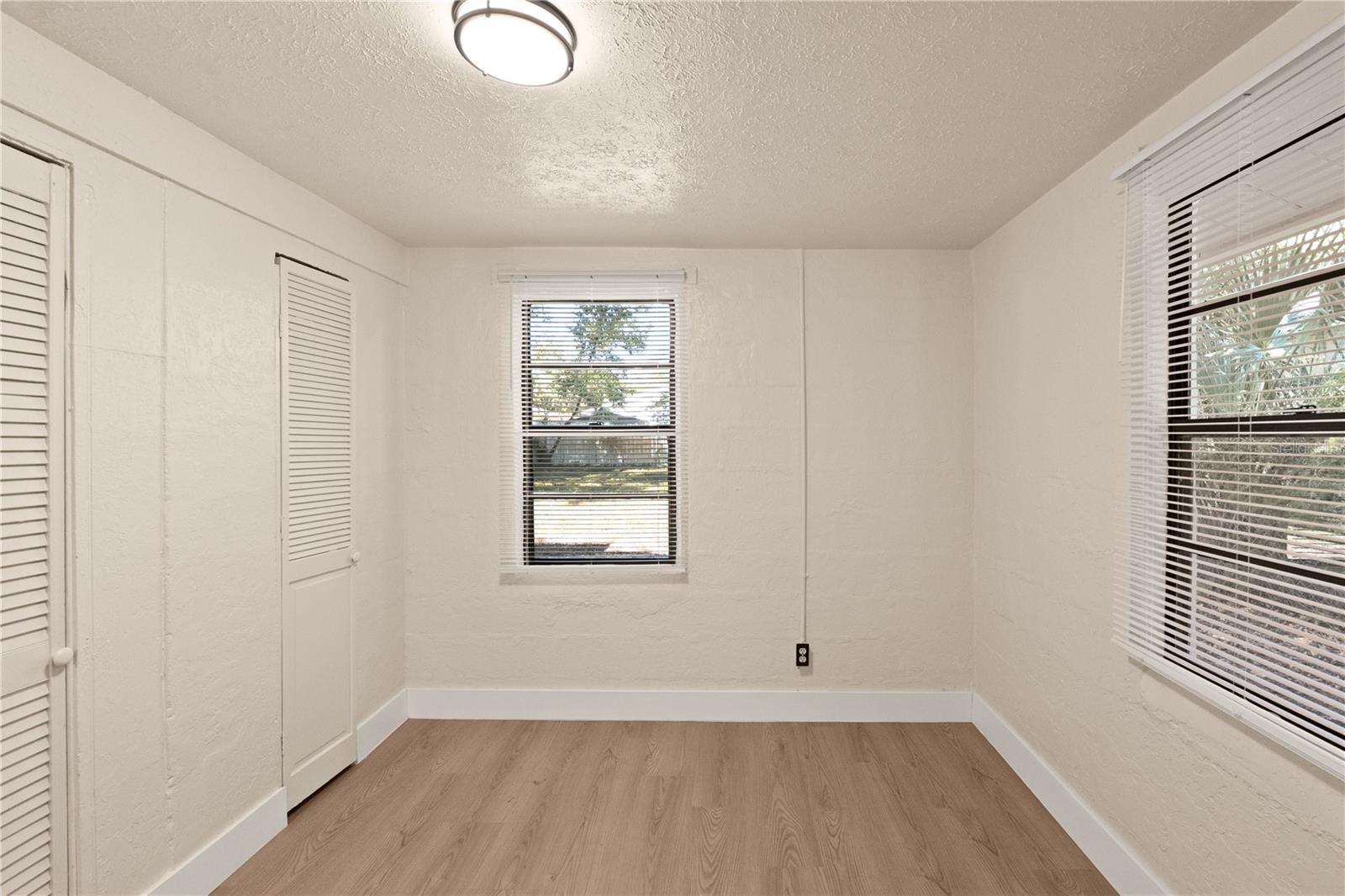 1804 E PALIFOX ST — photo 7