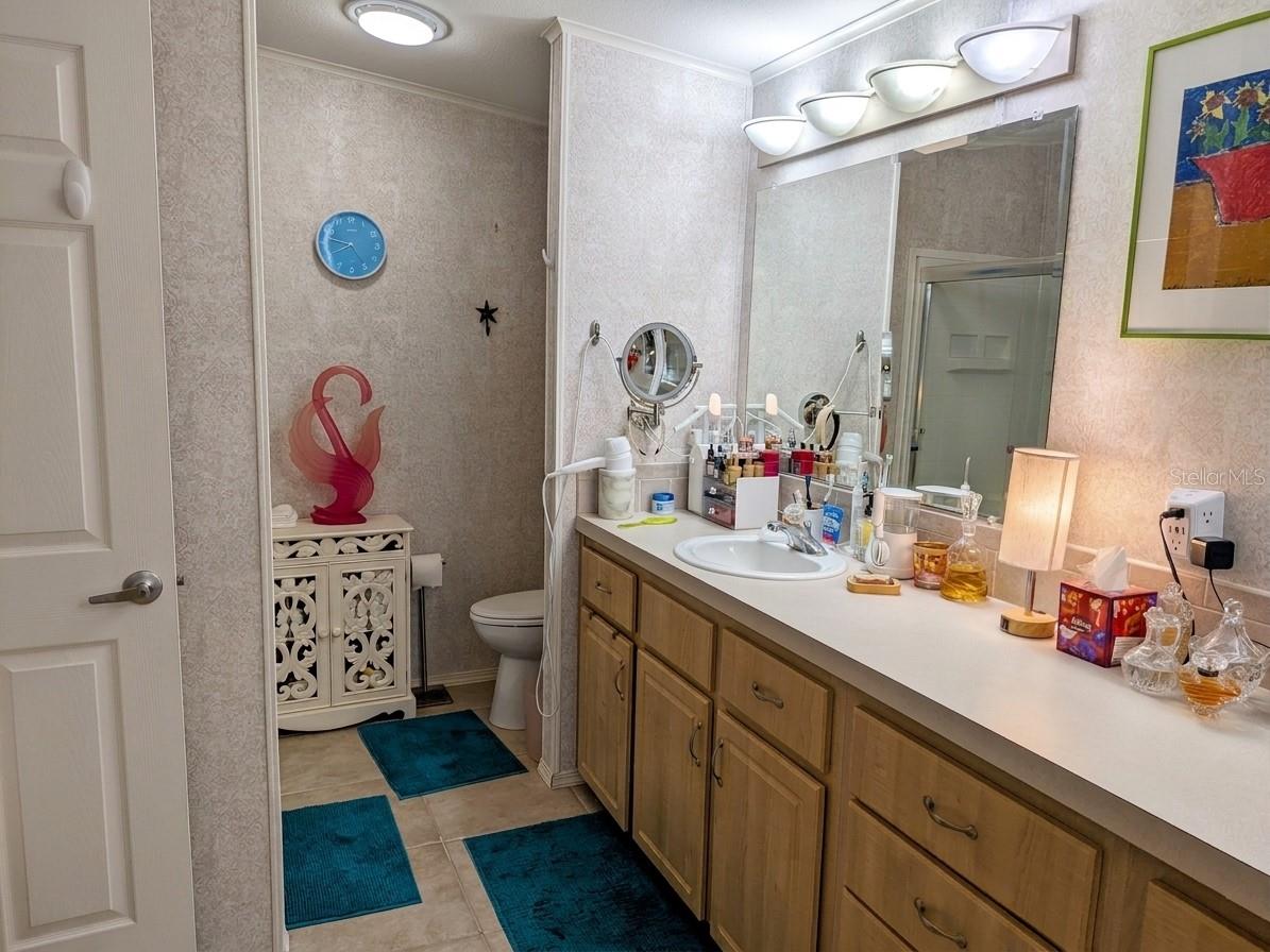 34709 LAKE DR N — photo 17