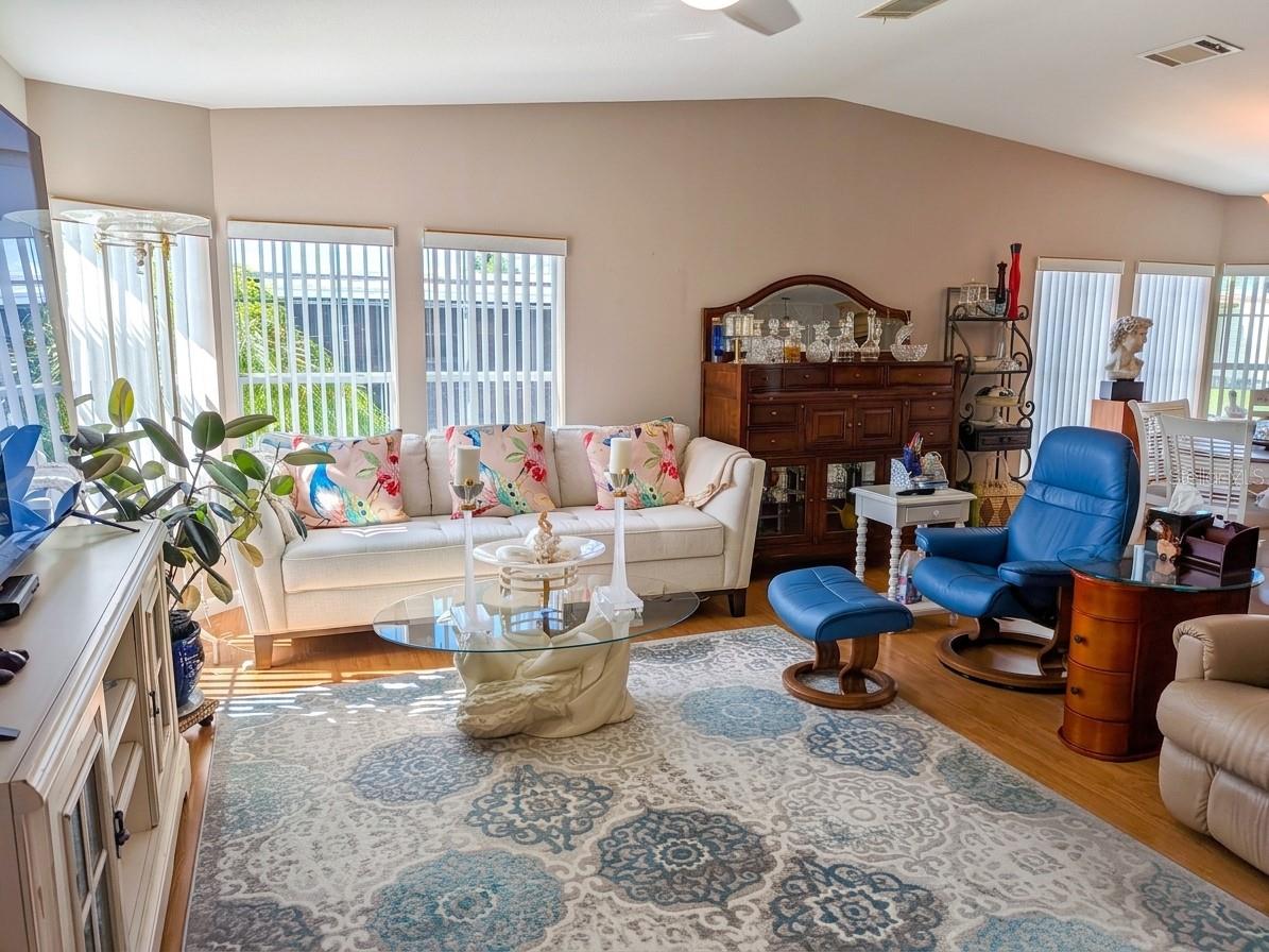 34709 LAKE DR N — photo 4