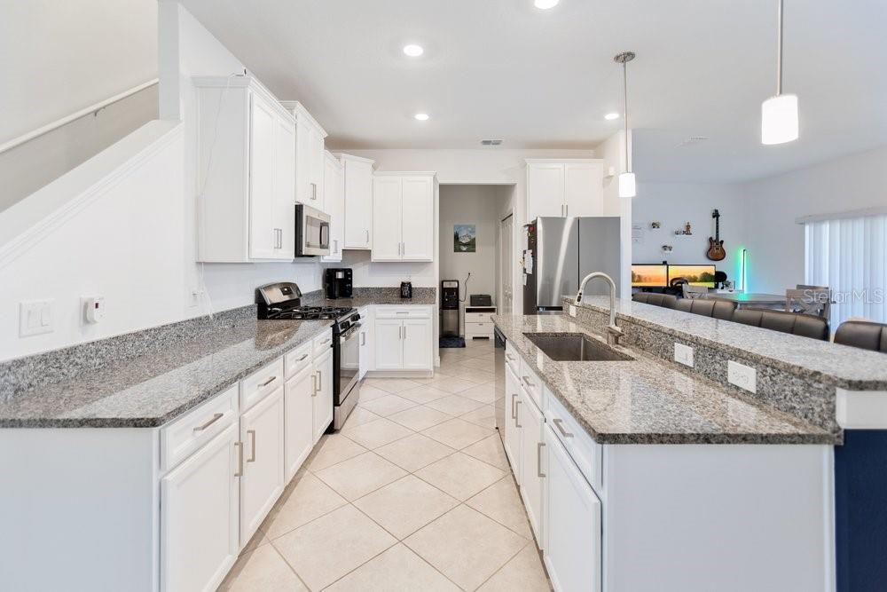 8241 CORNER PINE WAY — photo 3