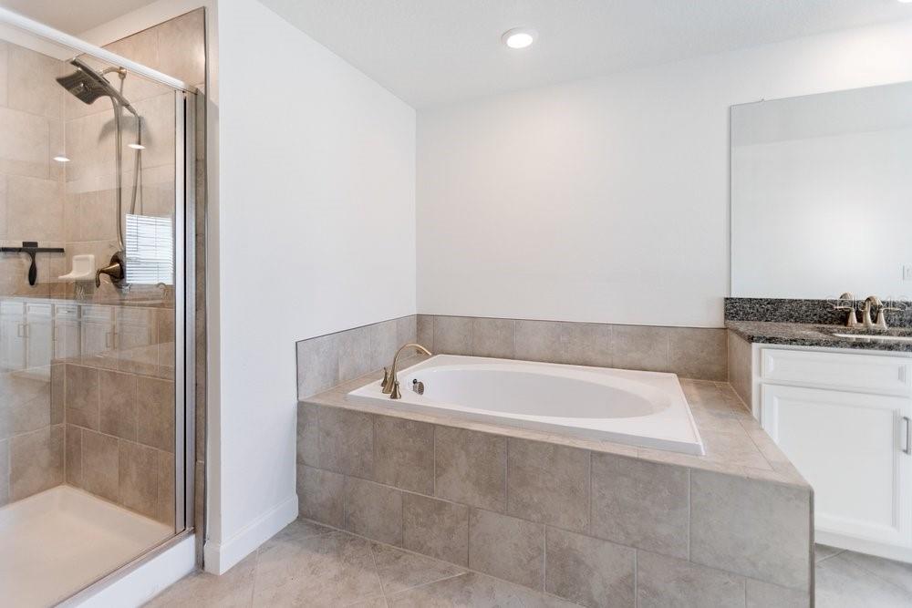 8241 CORNER PINE WAY — photo 23