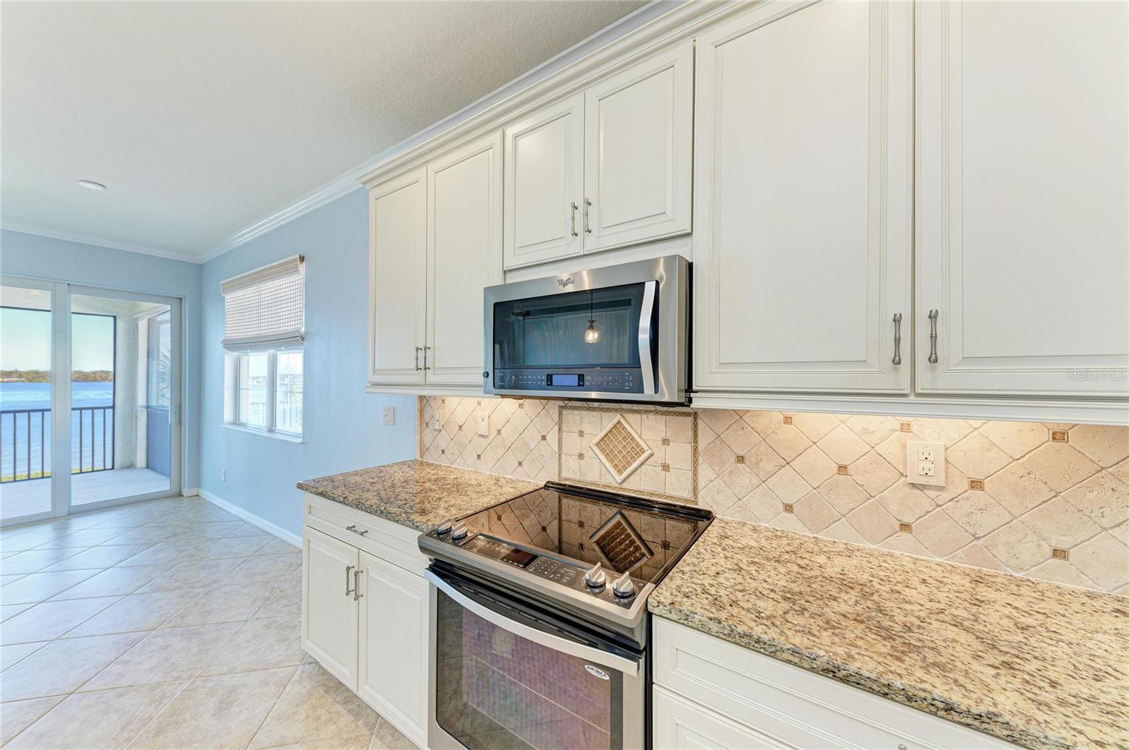 1246 RIVERSCAPE ST — photo 22