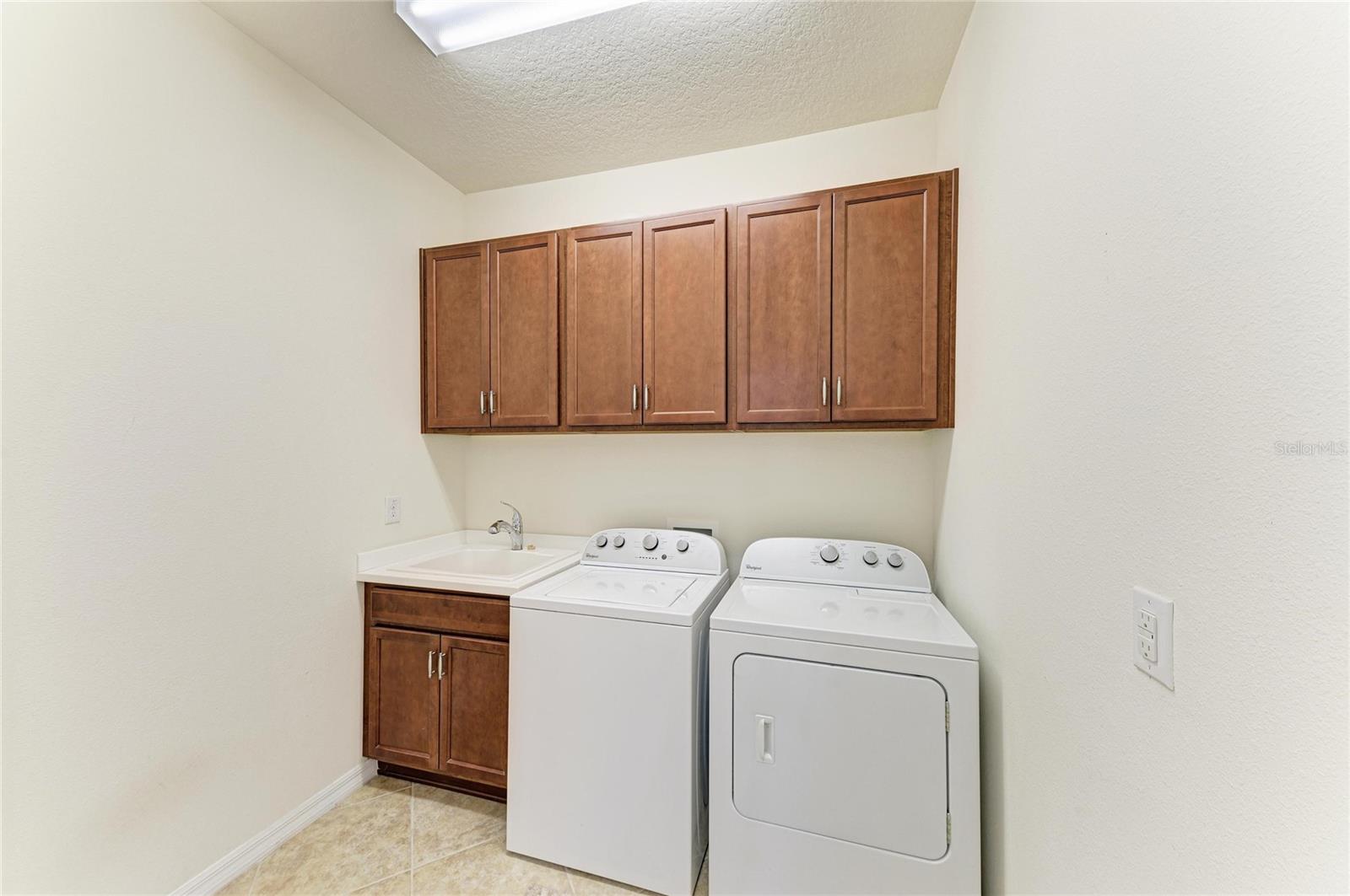 1246 RIVERSCAPE ST — photo 49