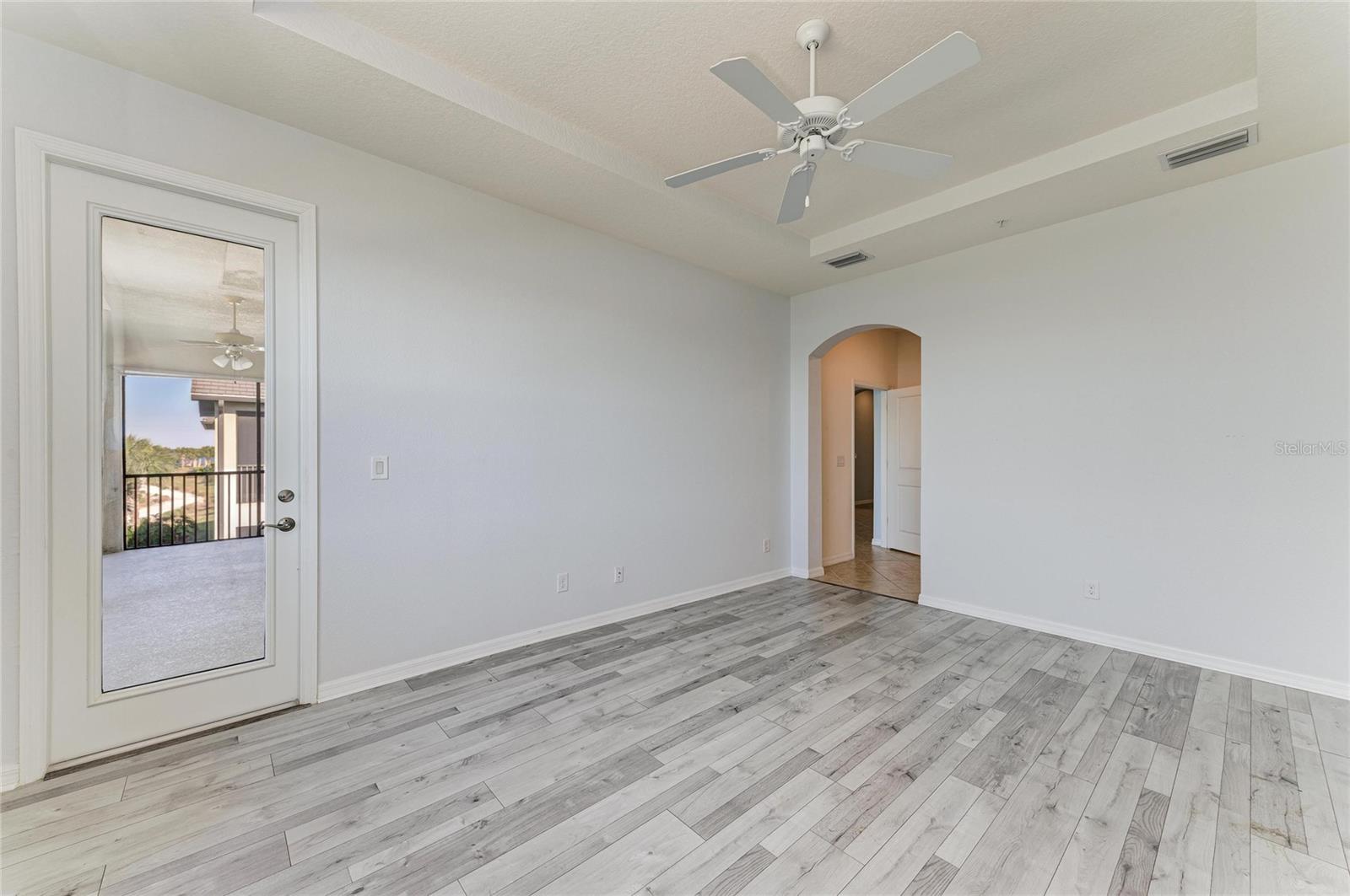 1246 RIVERSCAPE ST — photo 37