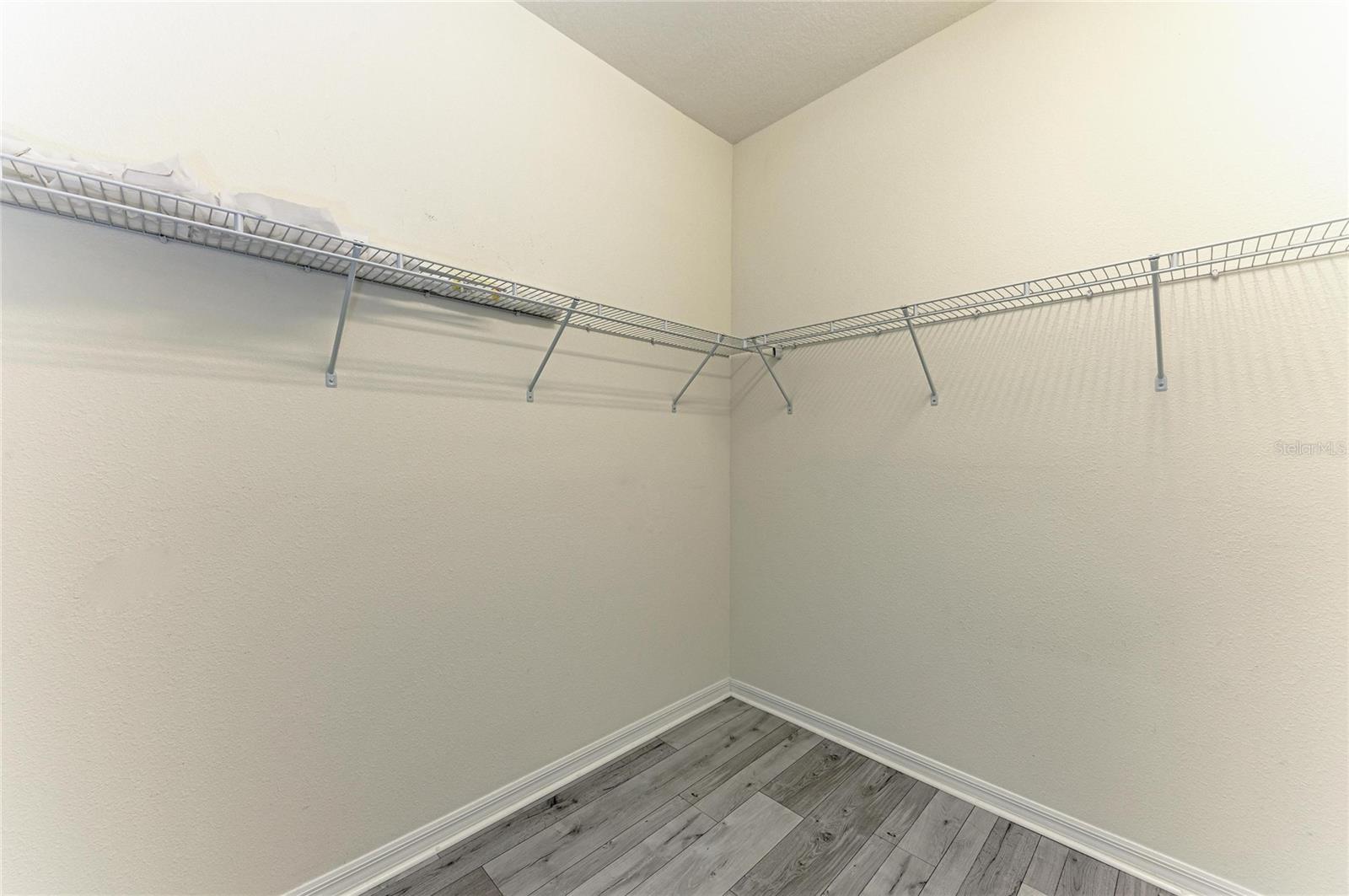 1246 RIVERSCAPE ST — photo 40