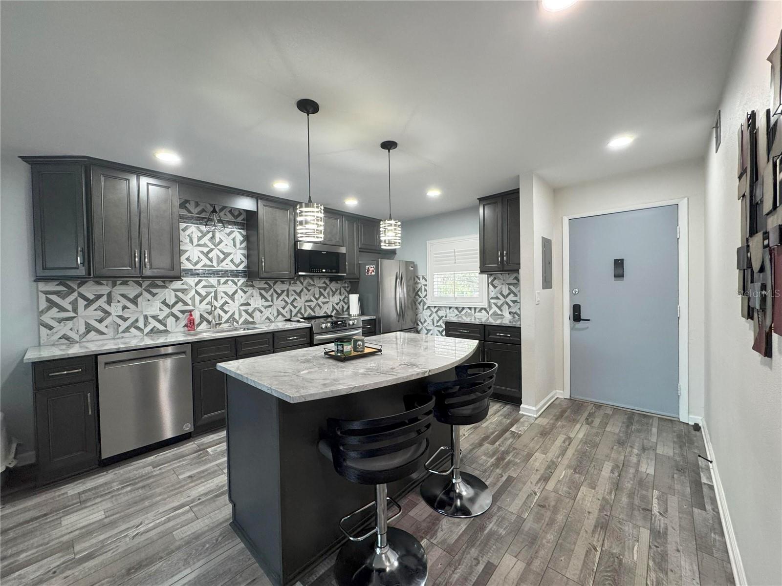 11485 OAKHURST RD #-211 — photo 8