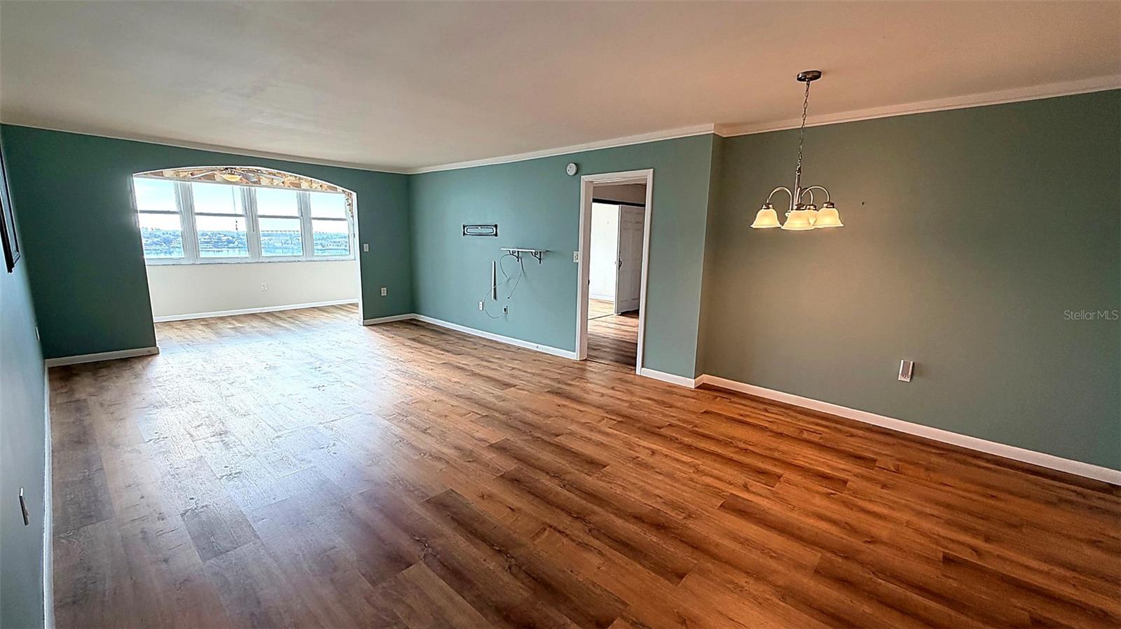 5130 BRITTANY DR S #807 — photo 3