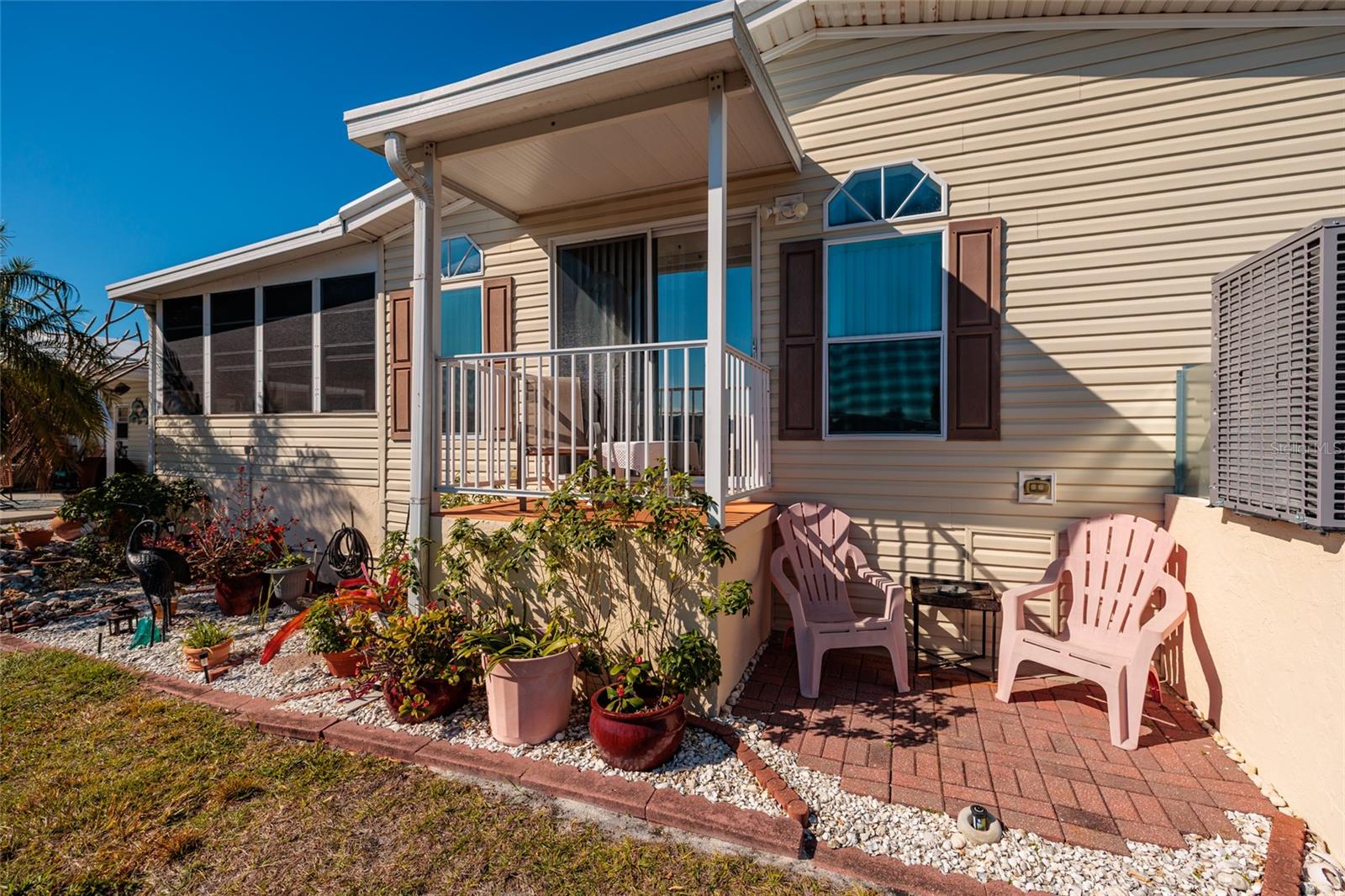 134 AMERICANA CT NE #216 — photo 24