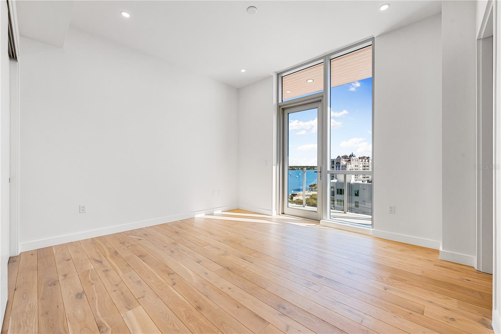 111 GOLDEN GATE #701 — photo 46