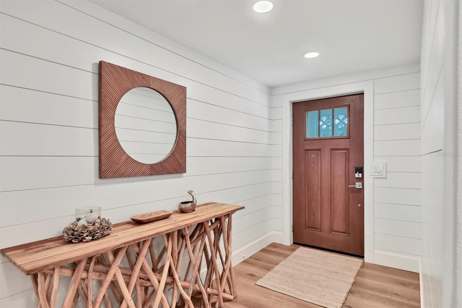 270 GLADIOLUS ST — photo 5